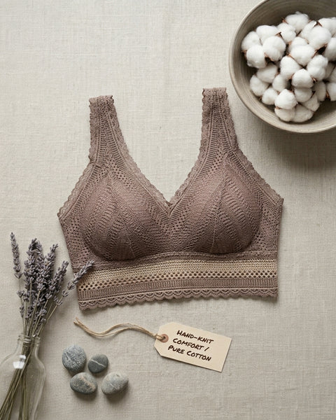 Women’s Lace Push-Up Bralette – Wireless Comfort with Removable Padding