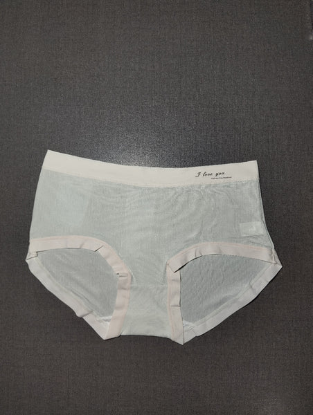 Ultra-Soft Seamless Korean Mid-Rise Briefs – Breathable Mesh Panty